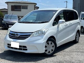 2013 Honda Freed I Рестайлинг, белый, 1100000 рублей, вид 1