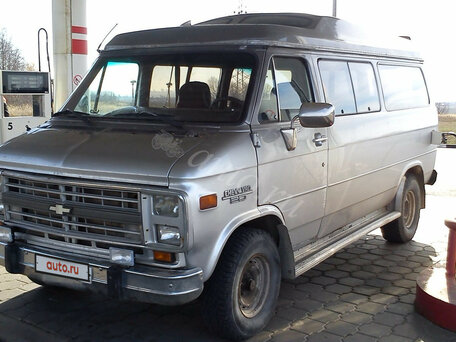 chevy van chevrolet