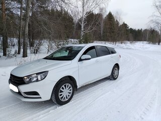 2018 Lada (ВАЗ) Vesta SW I, белый, 1100000 рублей, вид 1