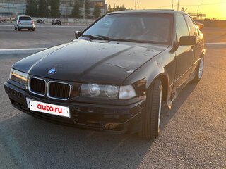 1991 BMW 3 серии 318i III (E36), чёрный, 150000 рублей, вид 1