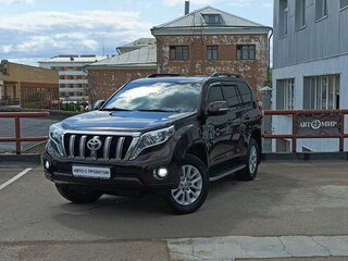 2017 Toyota Land Cruiser Prado 150 Series Рестайлинг 1, коричневый, 3549000 рублей, вид 1