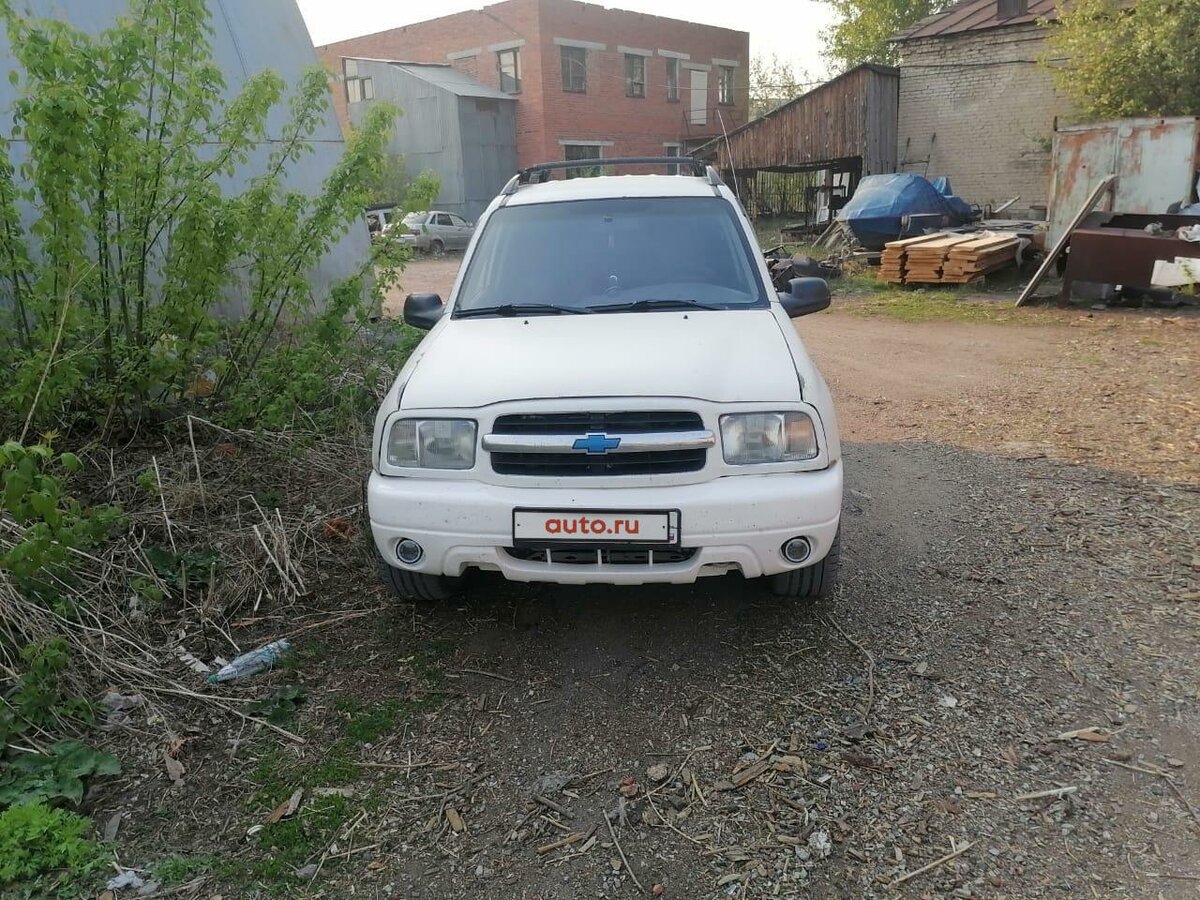 Шевроле трекер 2000 года