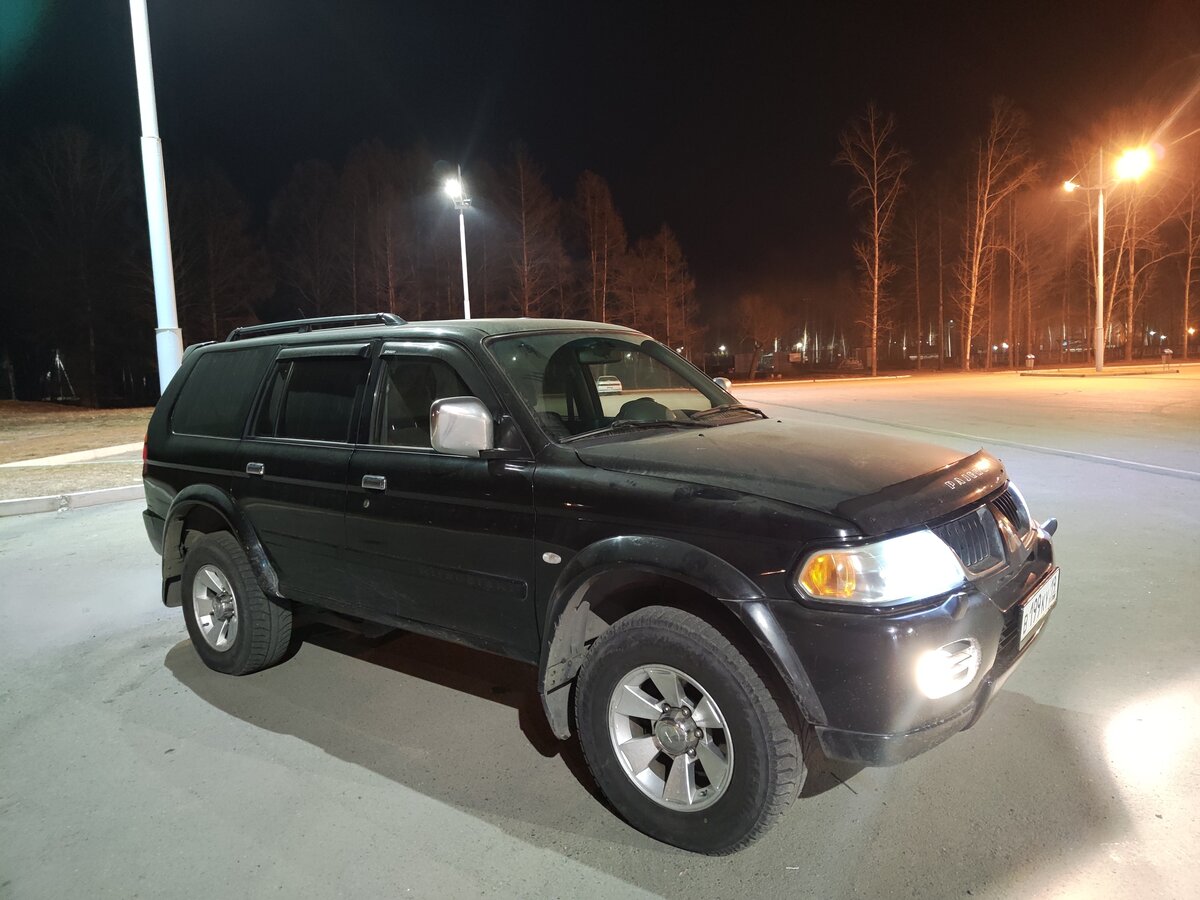 Купить б/у Mitsubishi Pajero Sport I Рестайлинг 3.0 AT (170 л.с.) 4WD ...