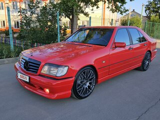 1997 Mercedes-Benz S-Класс 300 III (W140) Рестайлинг, красный, 1550000 рублей, вид 1