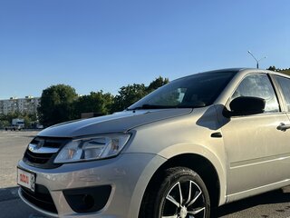 2015 Lada (ВАЗ) Granta I, серебристый, 520000 рублей, вид 1