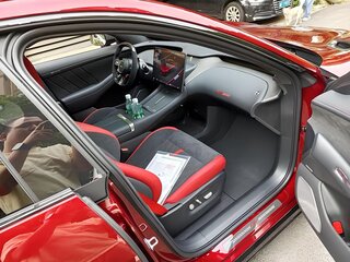 2026 Xiaomi YU7 GT, красный, 14000000 рублей, вид 5