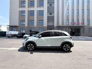 2022 Honda Fit IV, белый, 970000 рублей, вид 4