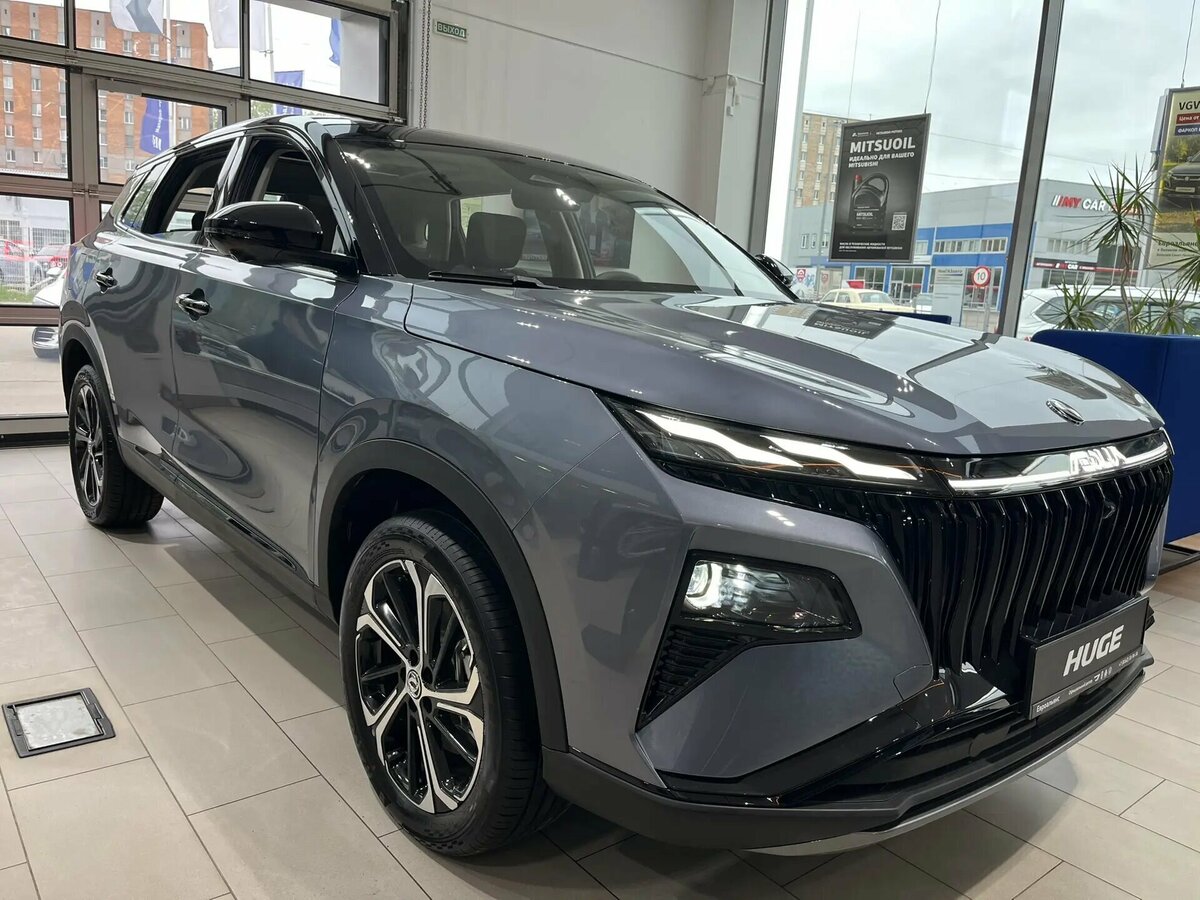 Dongfeng Huge