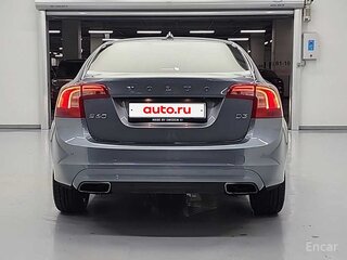 2018 Volvo S60 II Рестайлинг, серый, 1320123 рублей, вид 3