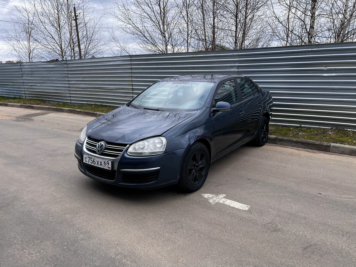 Volkswagen Jetta V