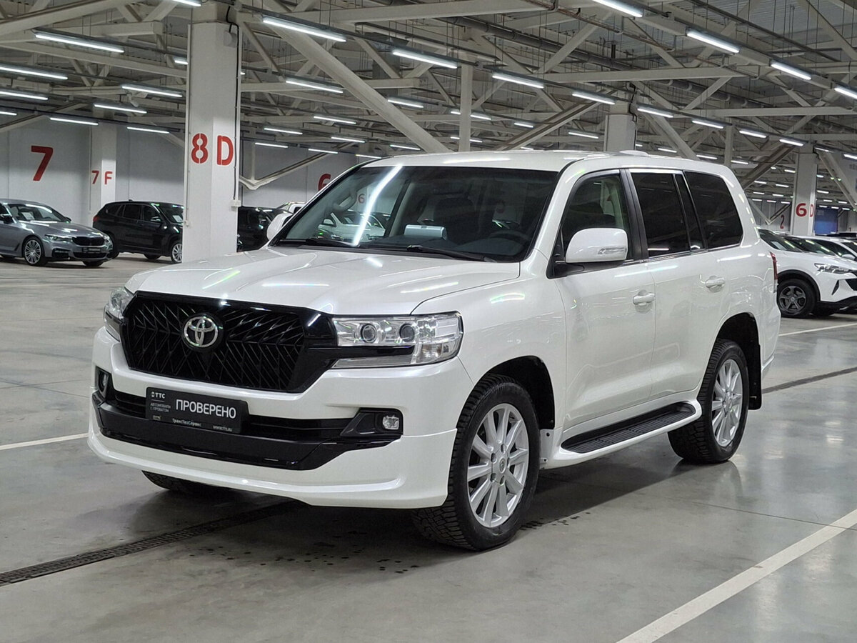 Toyota Land Cruiser 200 Series Рестайлинг 2