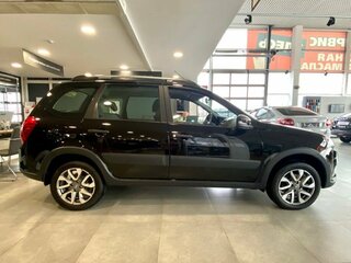 2026 Lada (ВАЗ) Granta Cross I Рестайлинг, чёрный, 1226000 рублей, вид 4