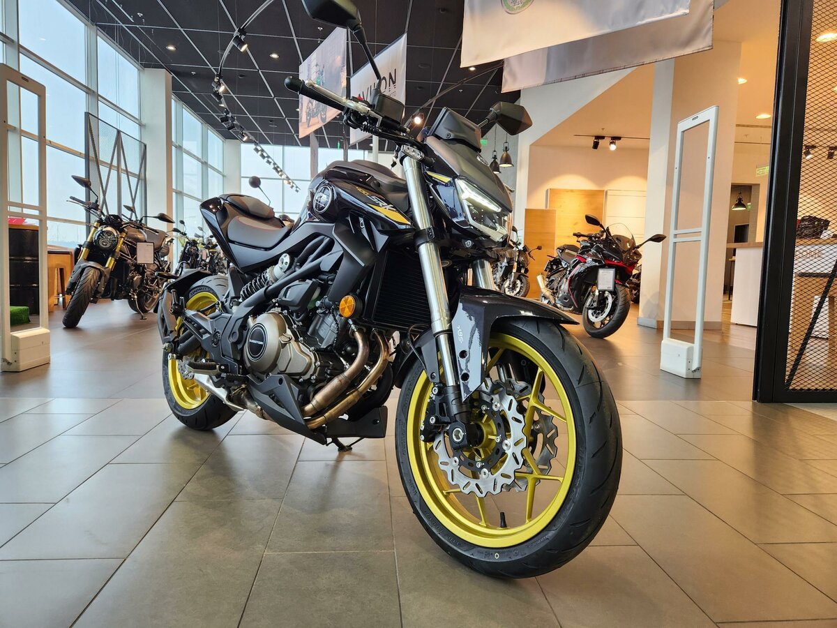 QJMotor SRK 400