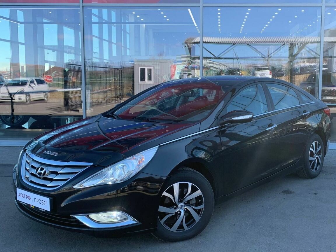 Hyundai Sonata VI (YF)