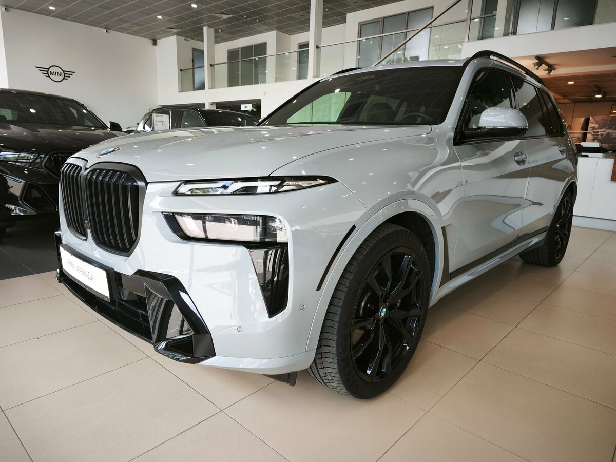 BMW X7 40i I (G07) Рестайлинг