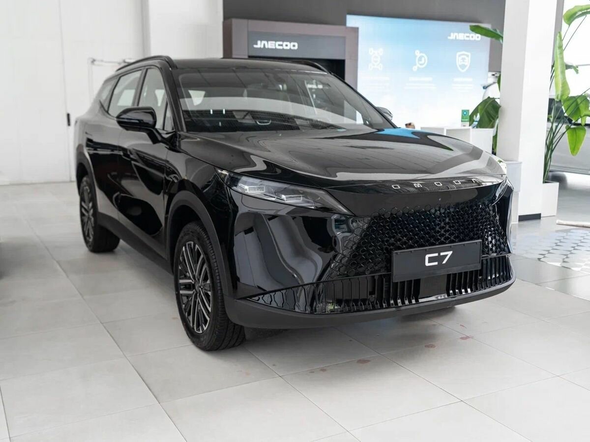 Omoda C7