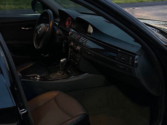 2009 BMW 3 серии 320i V (E90/E91/E92/E93) Рестайлинг, чёрный, 1150000 рублей - вид 10