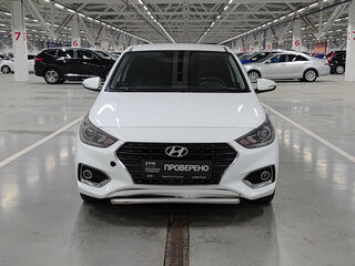 2019 Hyundai Solaris II, белый, 1110000 рублей, вид 2