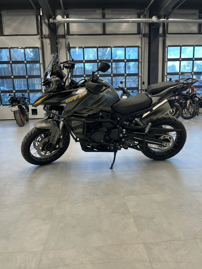 QJMotor SRT 900 SX