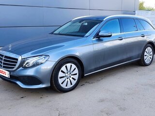 2019 Mercedes-Benz E-Класс 220 d V (W213, S213, C238), серый, 2490000 рублей, вид 1