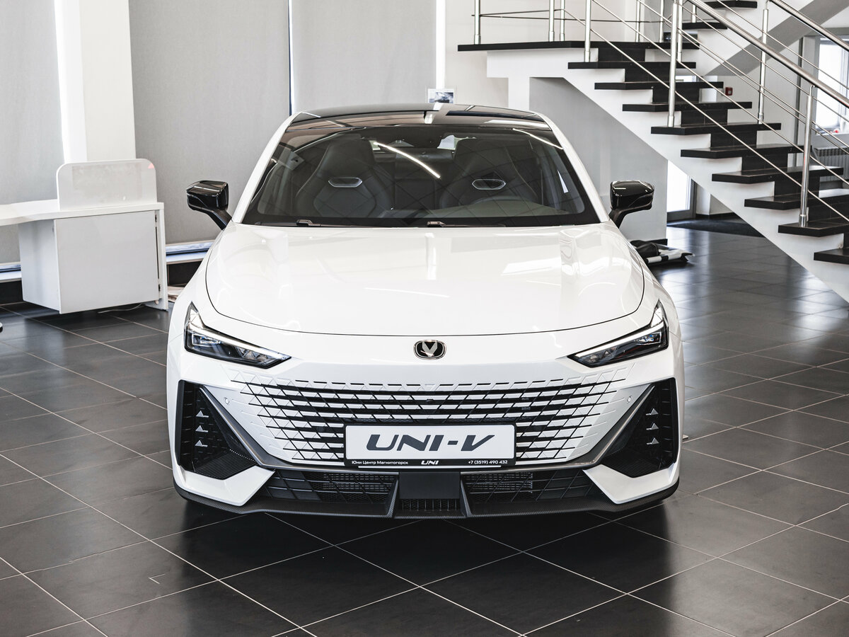 Changan UNI-V I