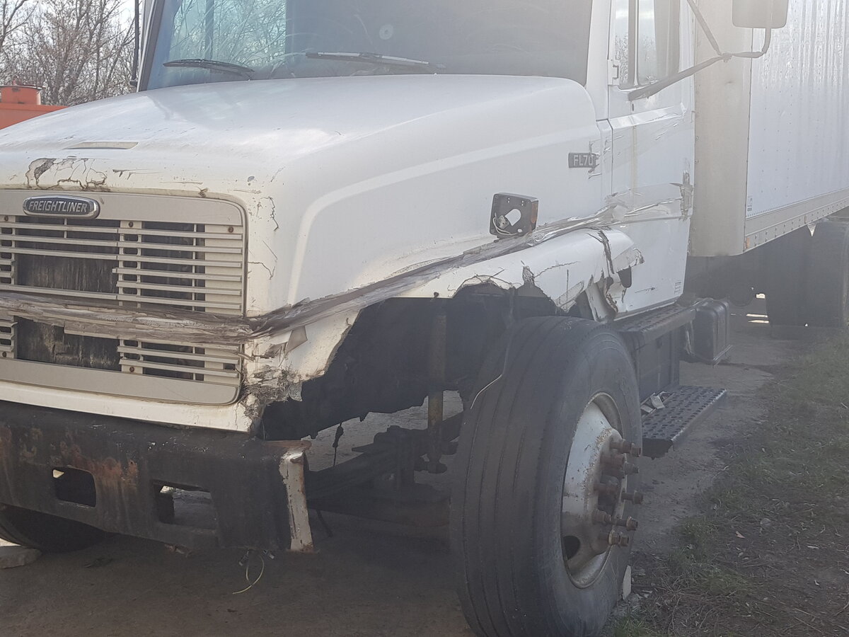 Freightliner Business class FL