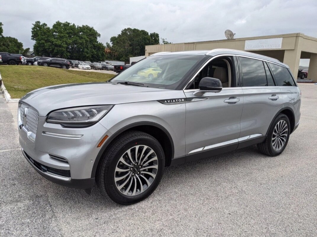 Lincoln Aviator II