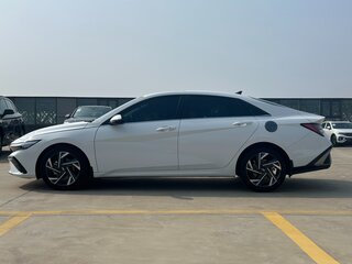 2023 Hyundai Elantra VII (CN7) Рестайлинг, белый, 1574000 рублей, вид 2