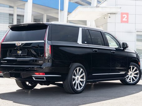 2024 Cadillac Escalade ESV V, чёрный, 13300000 рублей, вид 4