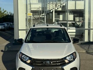2026 Lada (ВАЗ) Granta Cross I Рестайлинг, белый, 1225000 рублей, вид 2