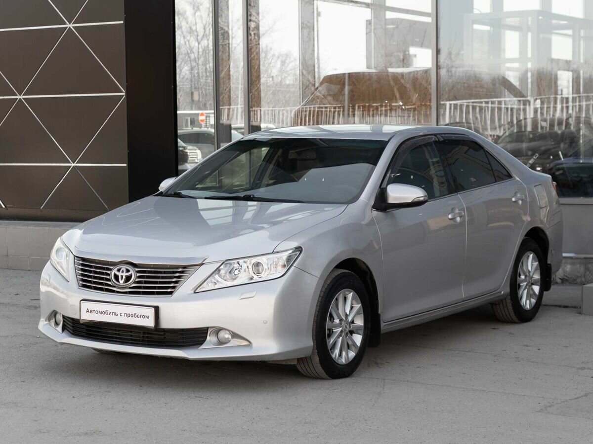 Toyota Camry VII (XV50)