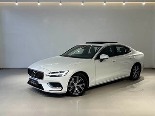 2025 Volvo S60 III, белый, 4770000 рублей, вид 1