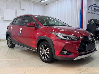 2022 Toyota Yaris L X XP150 Рестайлинг, красный, 1040000 рублей, вид 1