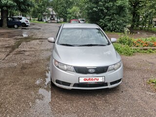 2010 Kia Cerato 5-speed II, серебристый, 500000 рублей, вид 1