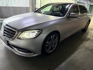 2017 Mercedes-Benz Maybach S-Класс 450 I (X222) Рестайлинг, серебристый, 3700000 рублей, вид 1