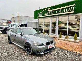 2008 BMW 5 серии 525i V (E60/E61) Рестайлинг, серый, 1130000 рублей, вид 1