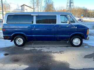 Dodge ram hotsell 15 passenger van