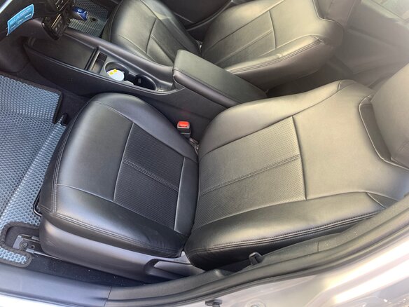 2020 Toyota Prius IV Рестайлинг (XW50), серый, 1950000 рублей - вид 11