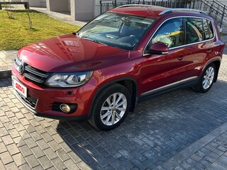 2012 Volkswagen Tiguan I Рестайлинг, красный, 1590000 рублей, вид 1
