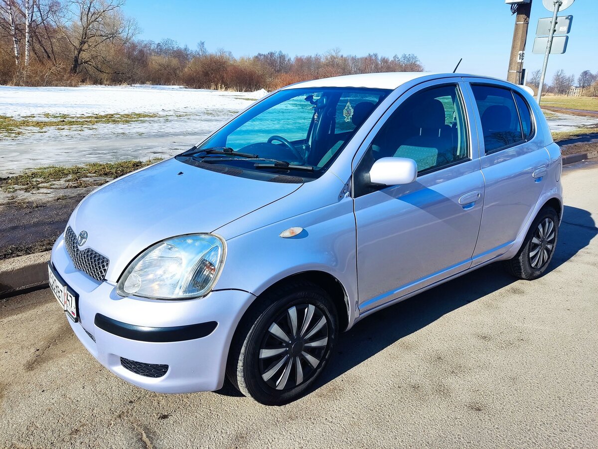 Купить б/у Toyota Vitz I (P10) 1.0 AT (70 л.с.) бензин автомат в ...