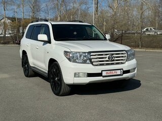 2010 Toyota Land Cruiser 200 Series, белый, 3650000 рублей, вид 1