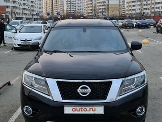 2014 Nissan Pathfinder IV, чёрный, 1950000 рублей, вид 1