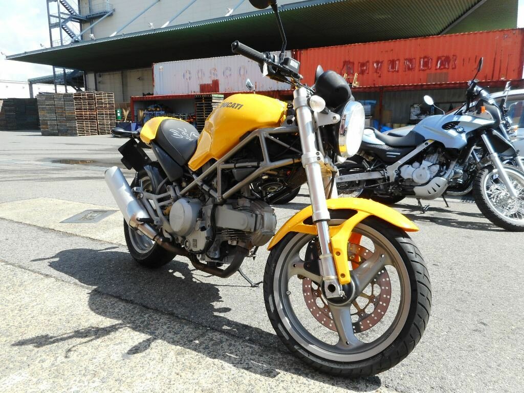 Дукати Monster 400