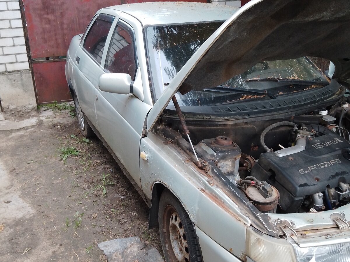 Ваз 2110 жрет бензин