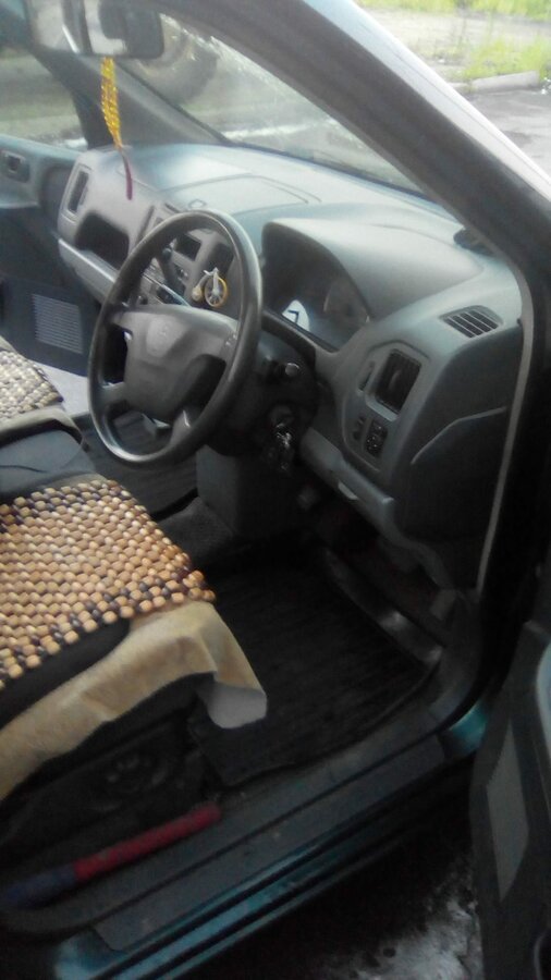 Mitsubishi dion салон