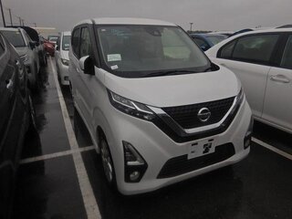 2020 Nissan Dayz II, белый, 620000 рублей, вид 1