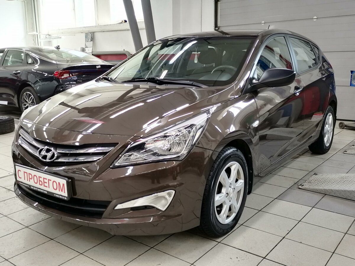 Купить б/у Hyundai Solaris I Рестайлинг 1.4 AT (107 л.с.) бензин ...
