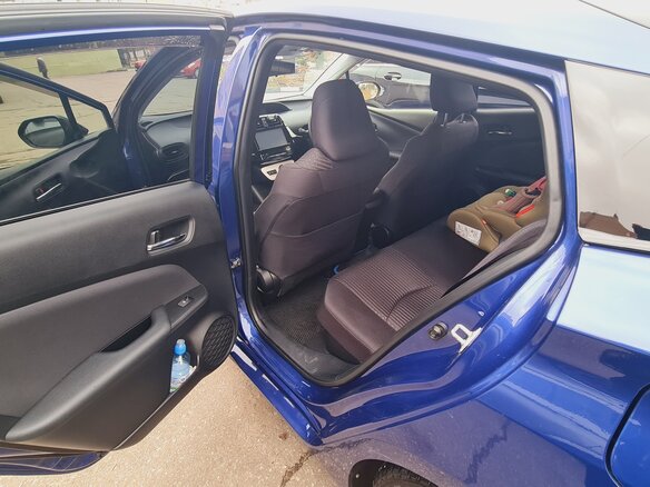 2016 Toyota Prius IV (XW50), синий, 1350000 рублей - вид 17