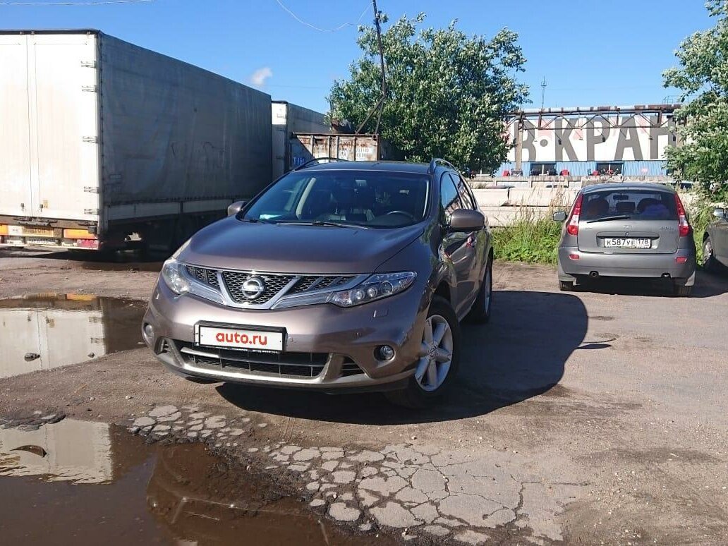 Ниссан мурано бежевый