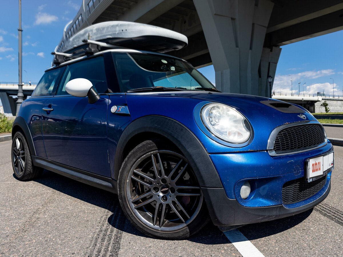 Купить б/у Mini Hatch II (R56) Cooper S 1.6 MT (175 л.с.) бензин ...